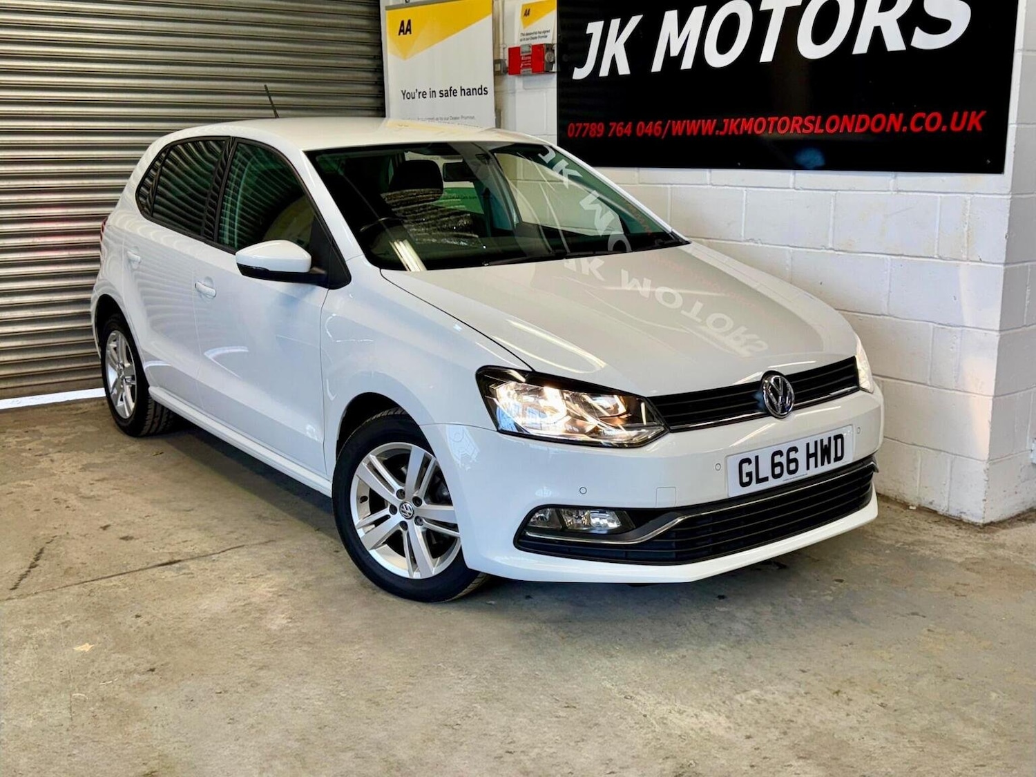 Used Volkswagen Polo 2016 for sale - 76449727: Photo 1
