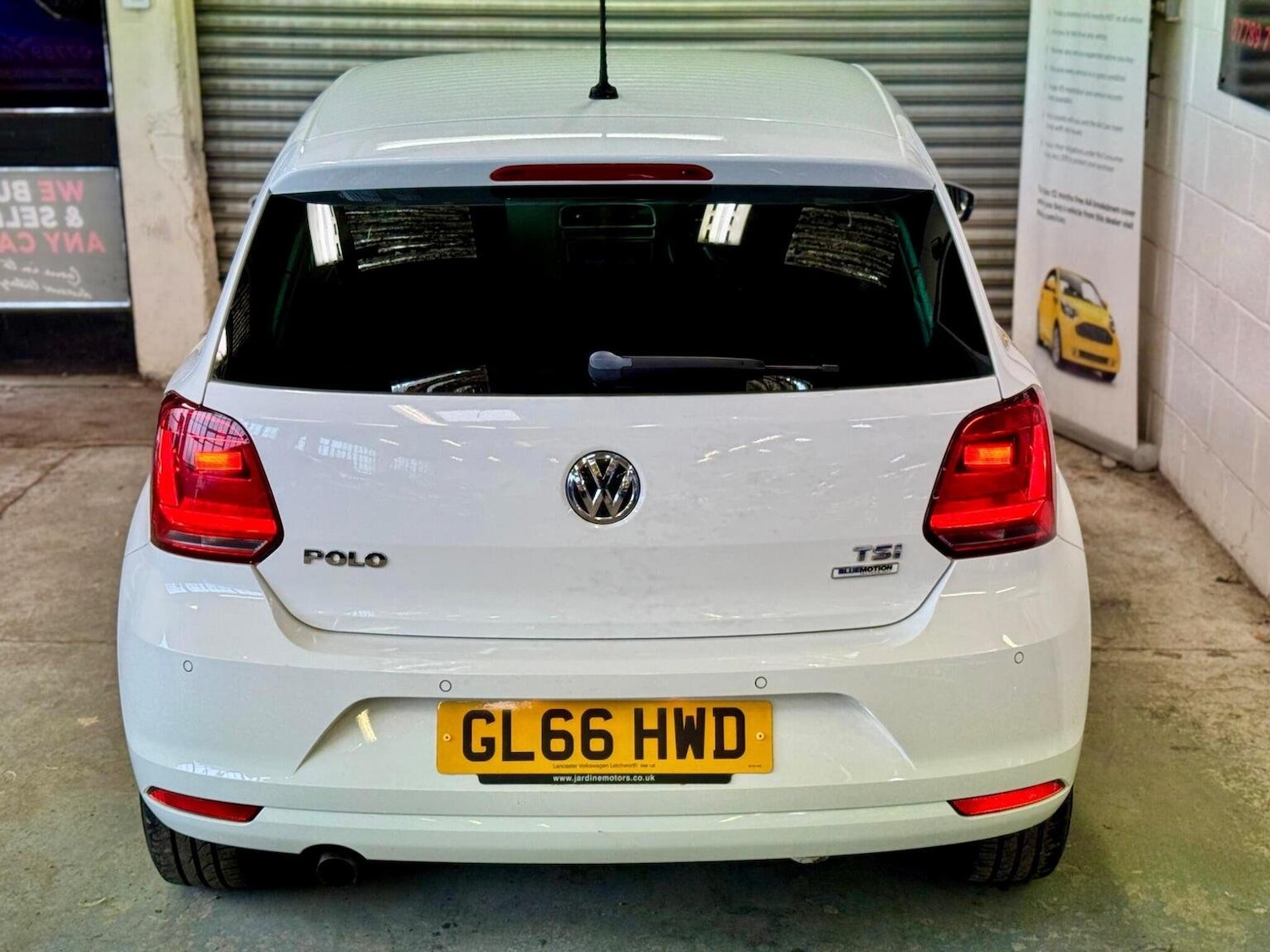 Used Volkswagen Polo 2016 for sale - 76449727: Photo 16