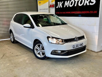 Used Volkswagen Polo 2016 for sale - 76449727: Photo