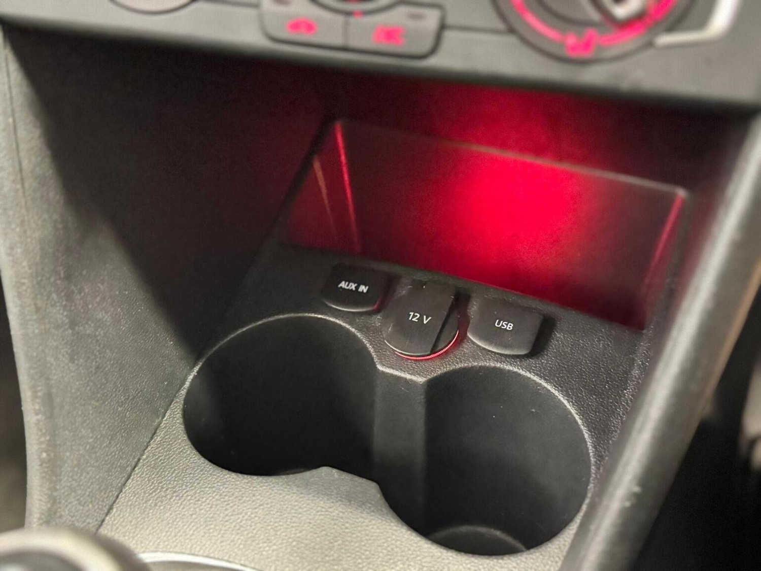 Used Volkswagen Polo 2016 for sale - 76449727: Photo 42