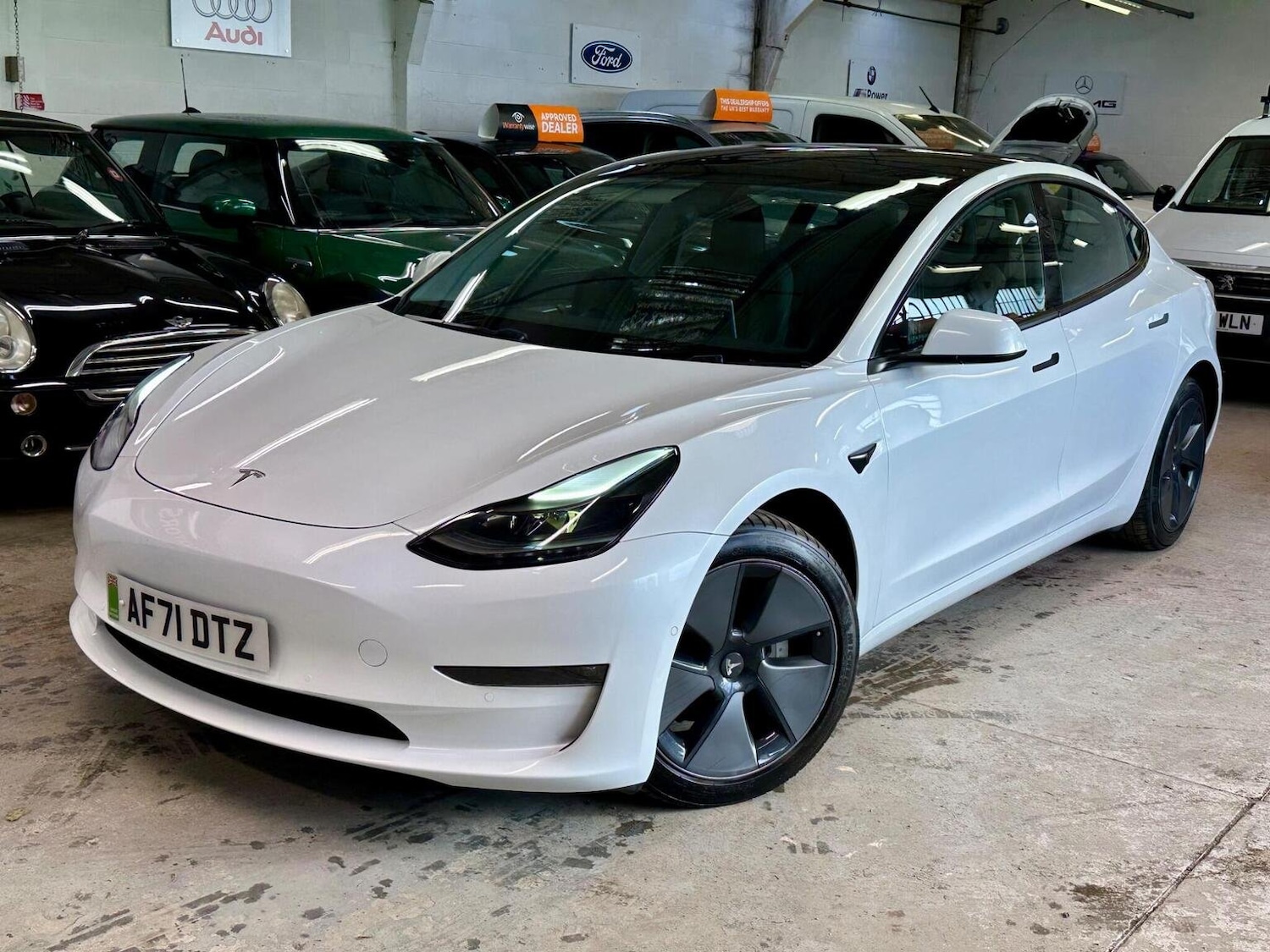 Used Tesla Model 3 2021 for sale - 76449729: Photo 14