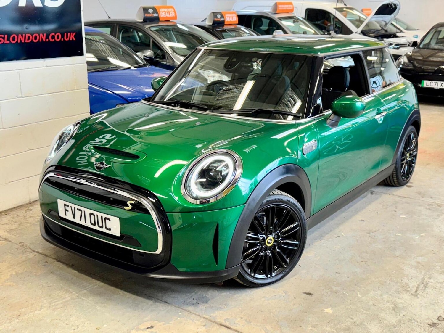 Used MINI Electric Hatch 2021 for sale - 76449730: Photo 14