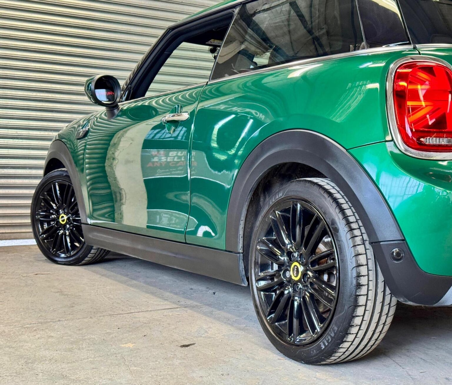 Used MINI Electric Hatch 2021 for sale - 76449730: Photo 19