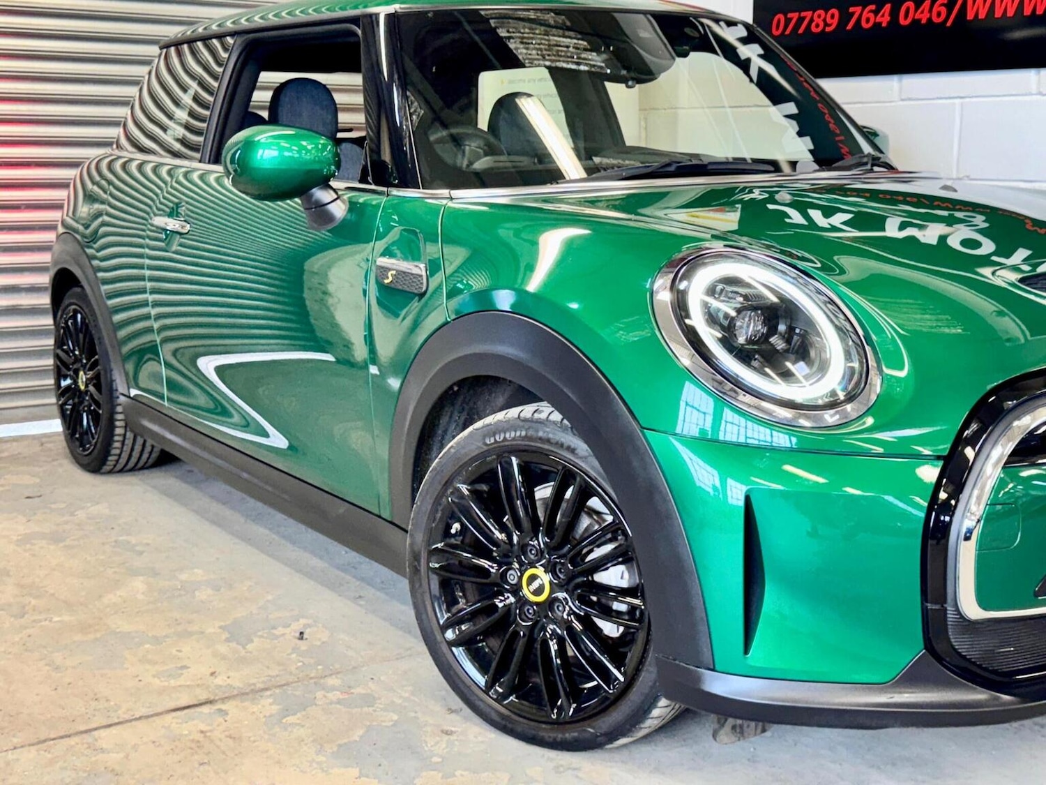 Used MINI Electric Hatch 2021 for sale - 76449730: Photo 31