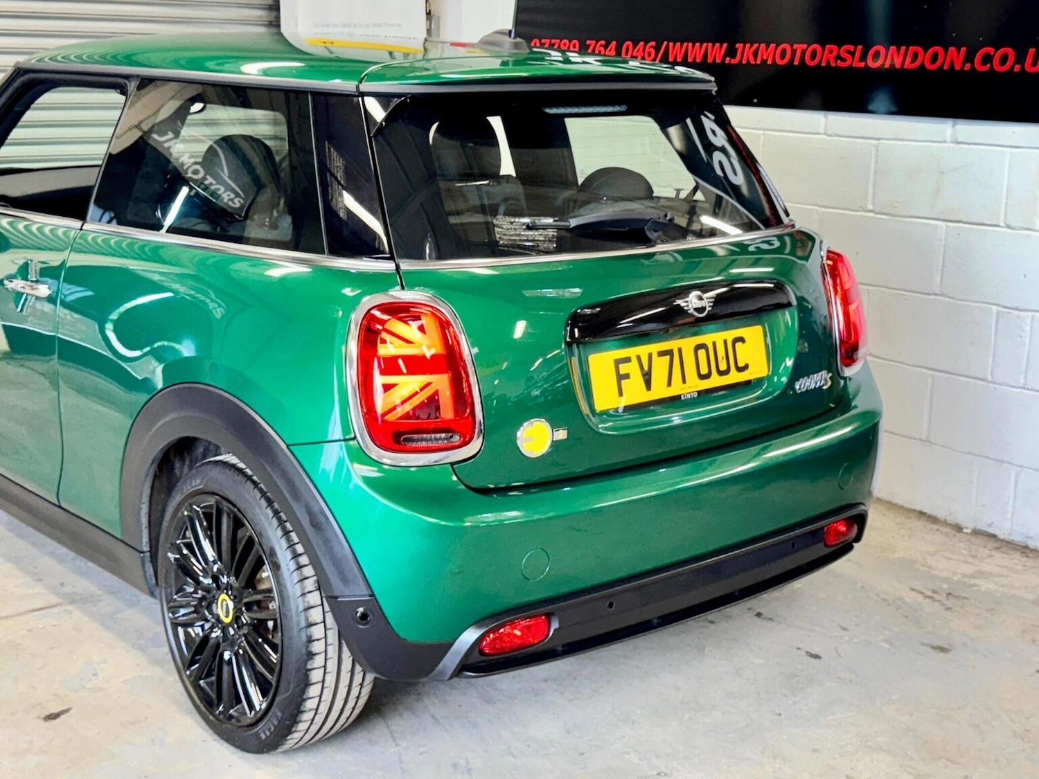 Used MINI Electric Hatch 2021 for sale - 76449730: Photo 35