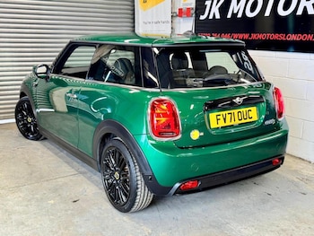 Used MINI Electric Cooper 2021 for sale - 76449730: Photo