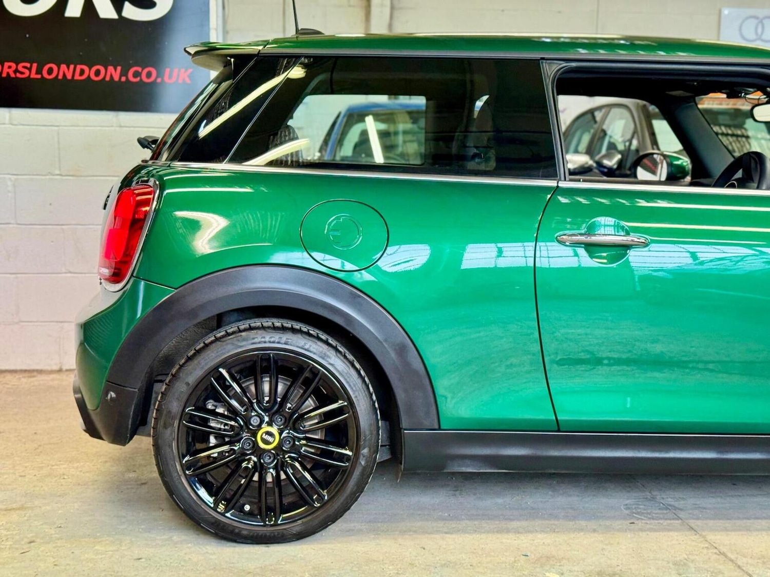 Used MINI Electric Hatch 2021 for sale - 76449730: Photo 45