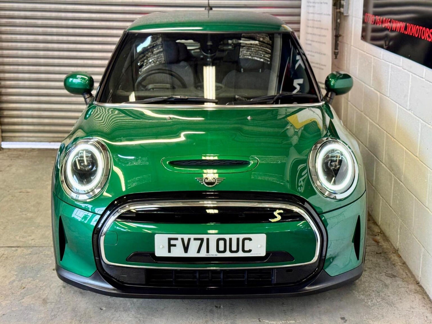 Used MINI Electric Hatch 2021 for sale - 76449730: Photo 5