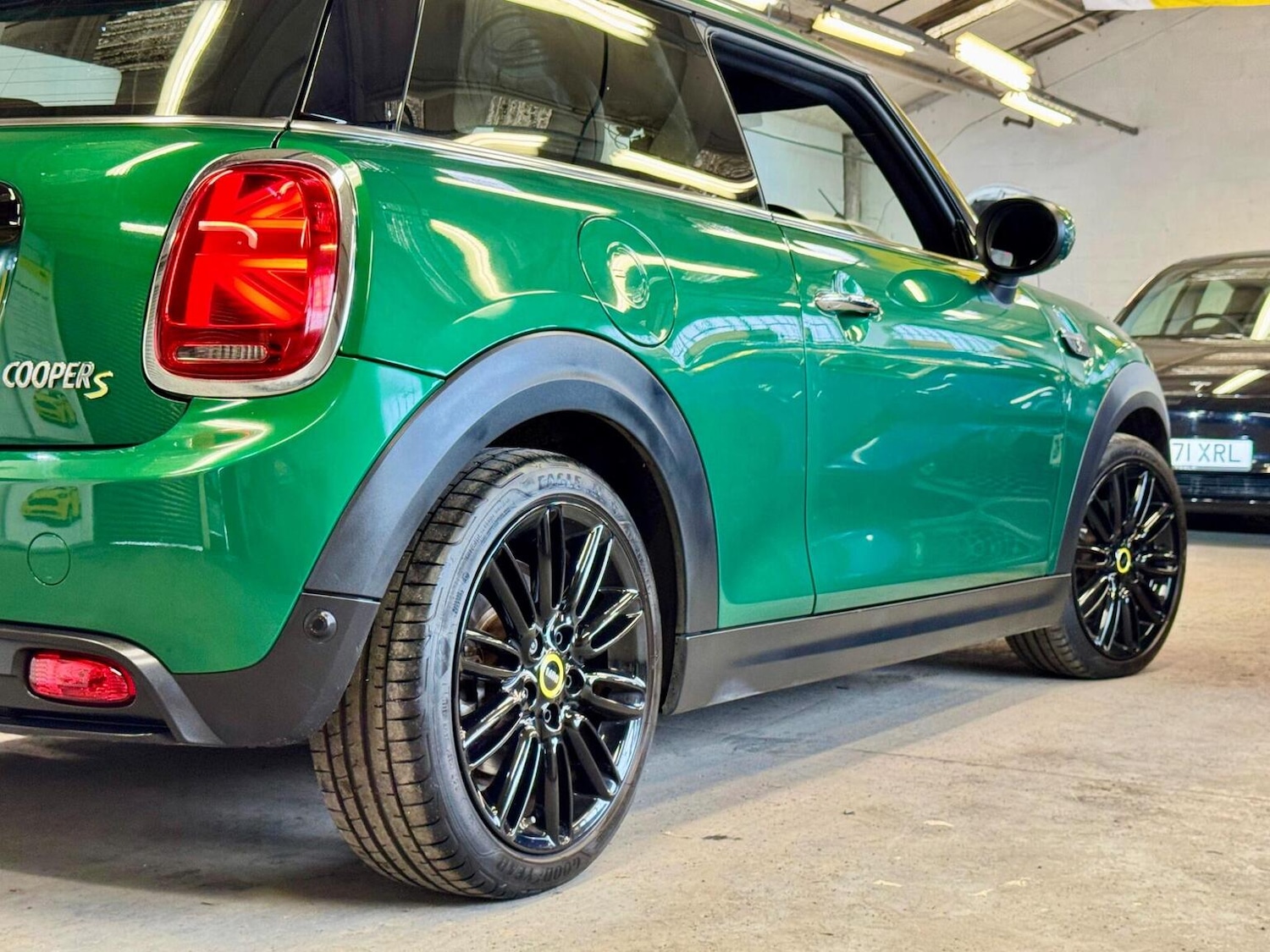 Used MINI Electric Hatch 2021 for sale - 76449730: Photo 54