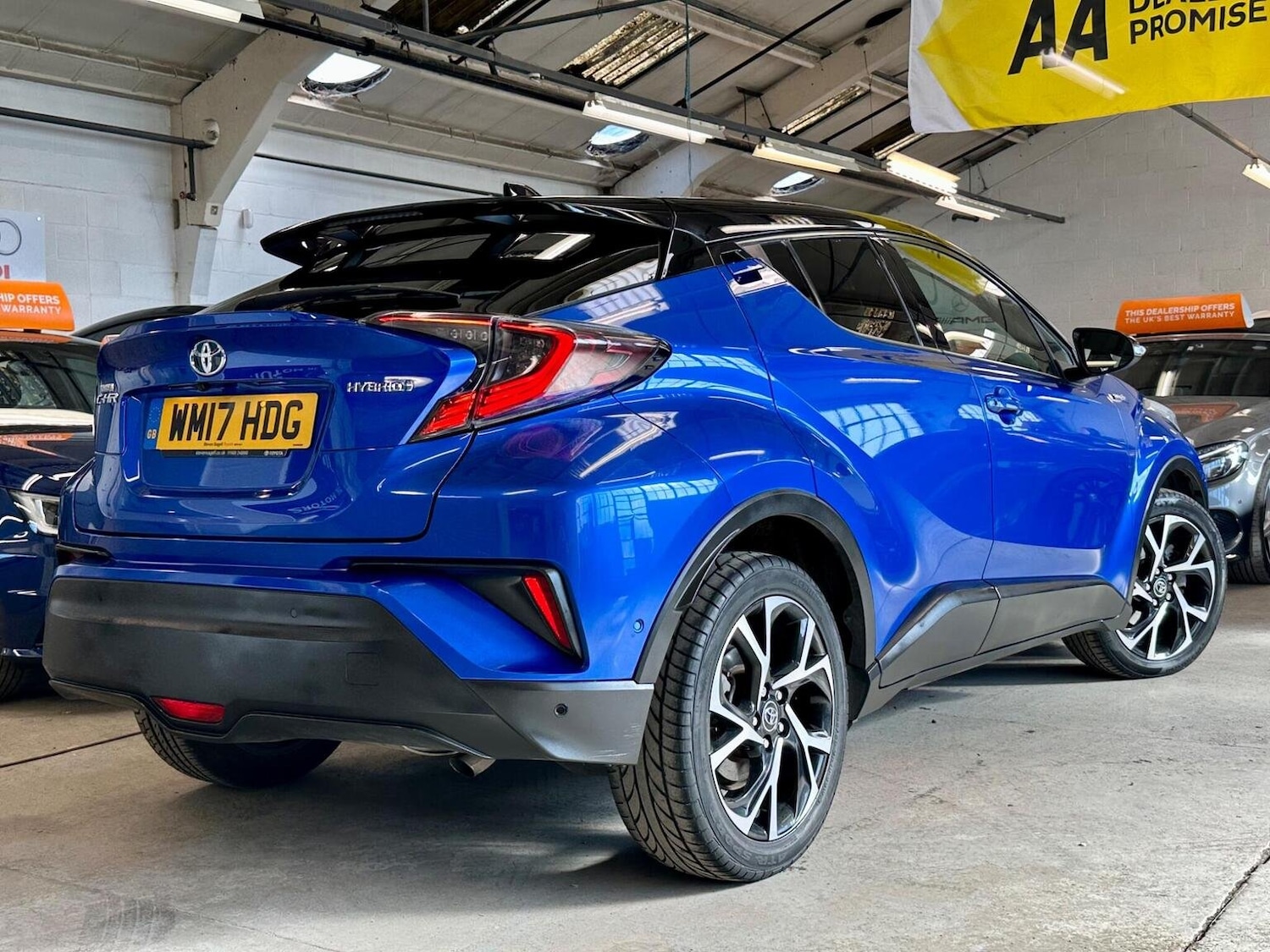 Used Toyota C-HR 2017 for sale - 76449731: Photo 16