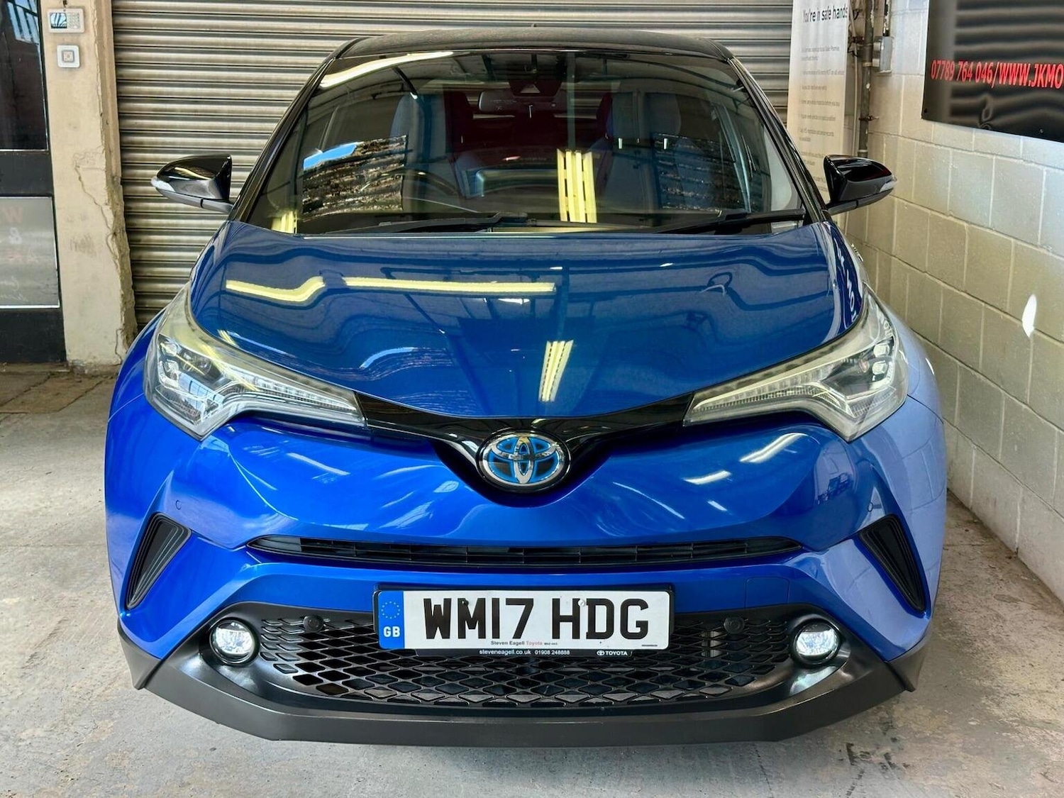 Used Toyota C-HR 2017 for sale - 76449731: Photo 17