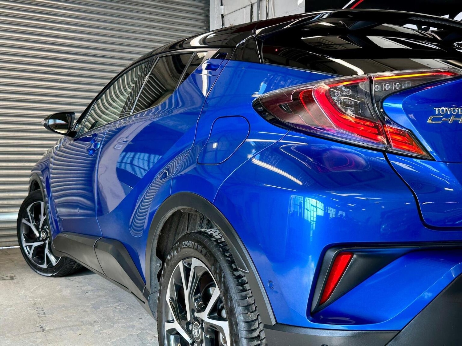 Used Toyota C-HR 2017 for sale - 76449731: Photo 42