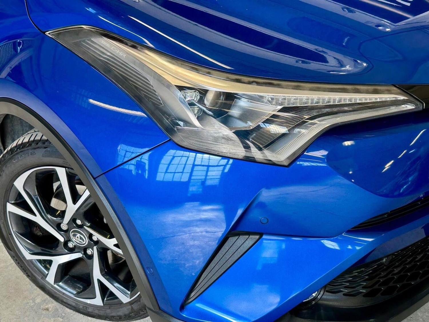 Used Toyota C-HR 2017 for sale - 76449731: Photo 46