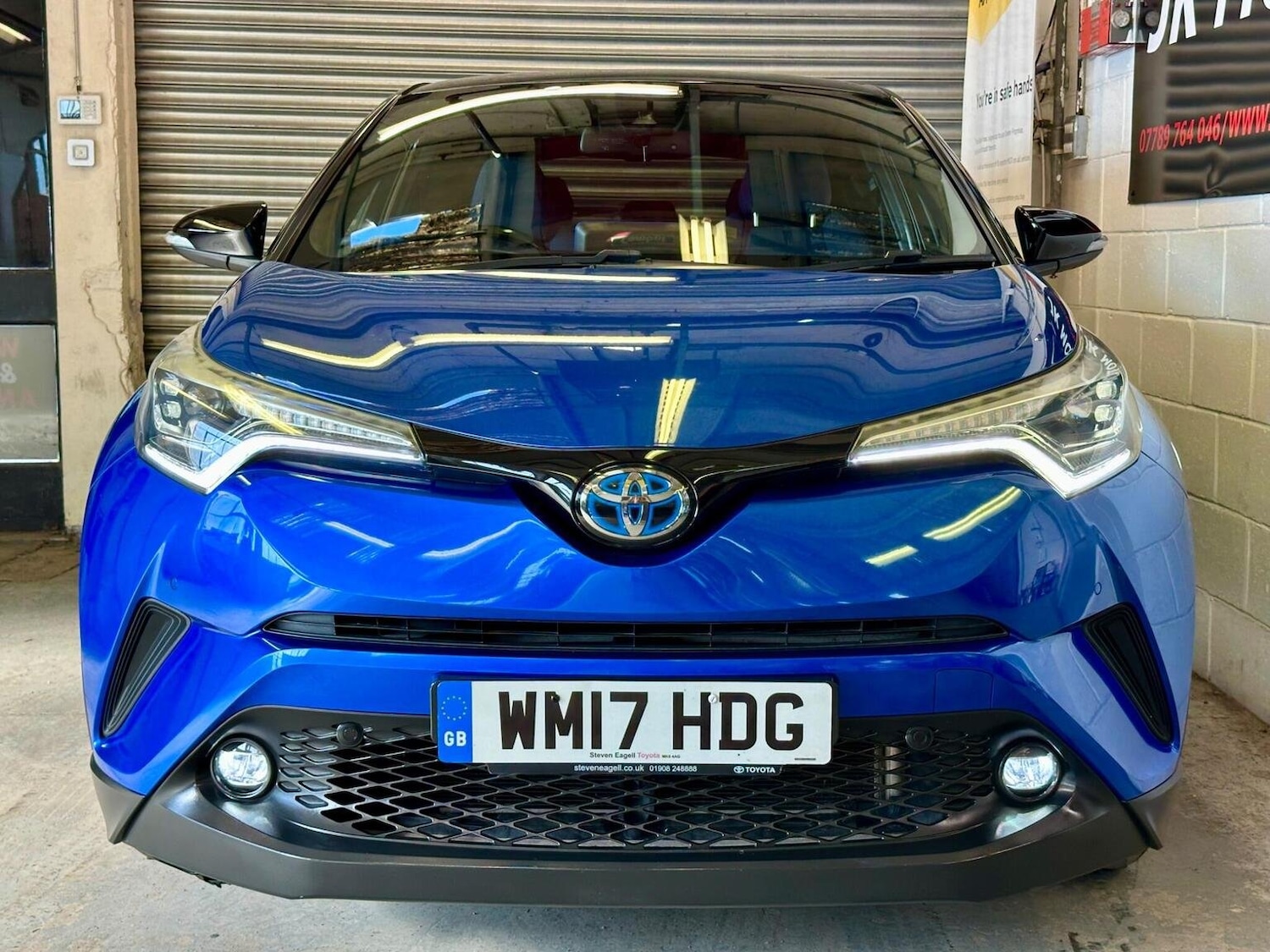 Used Toyota C-HR 2017 for sale - 76449731: Photo 5