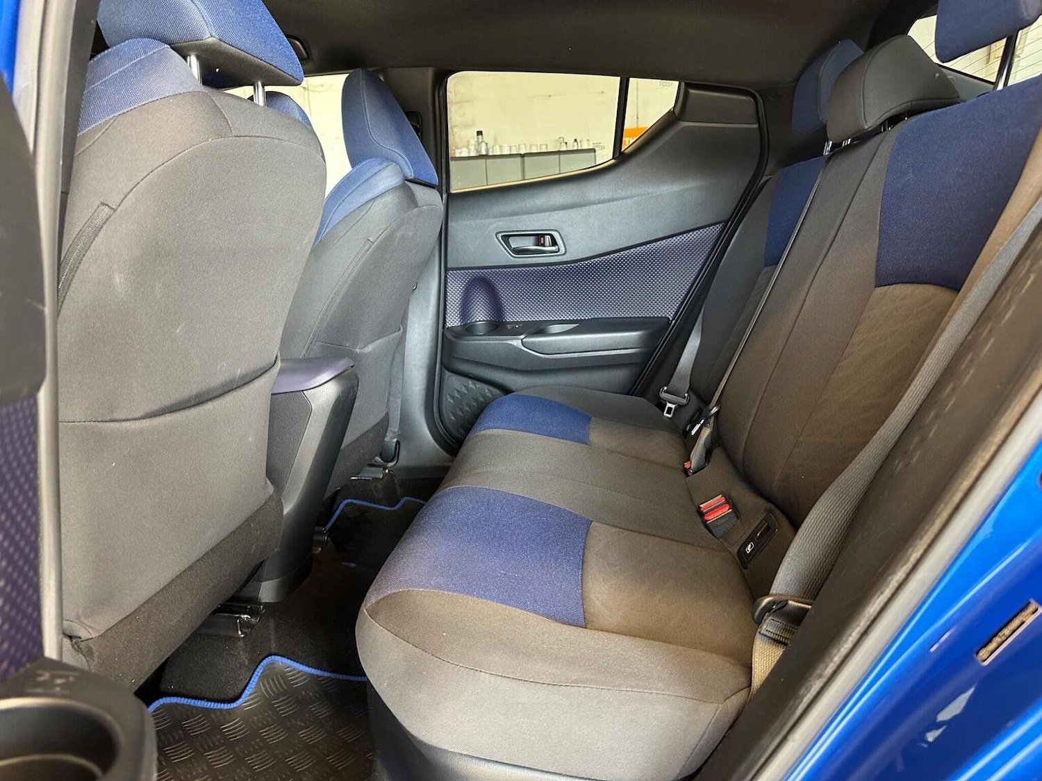 Used Toyota C-HR 2017 for sale - 76449731: Photo 72