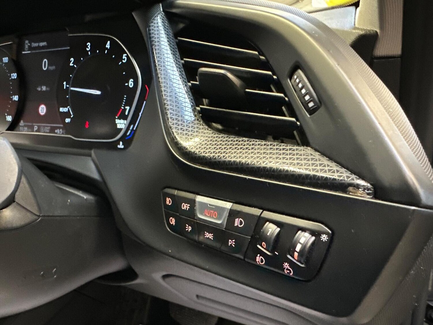 Used BMW 1 Series 2019 for sale - 77487245: Photo 44