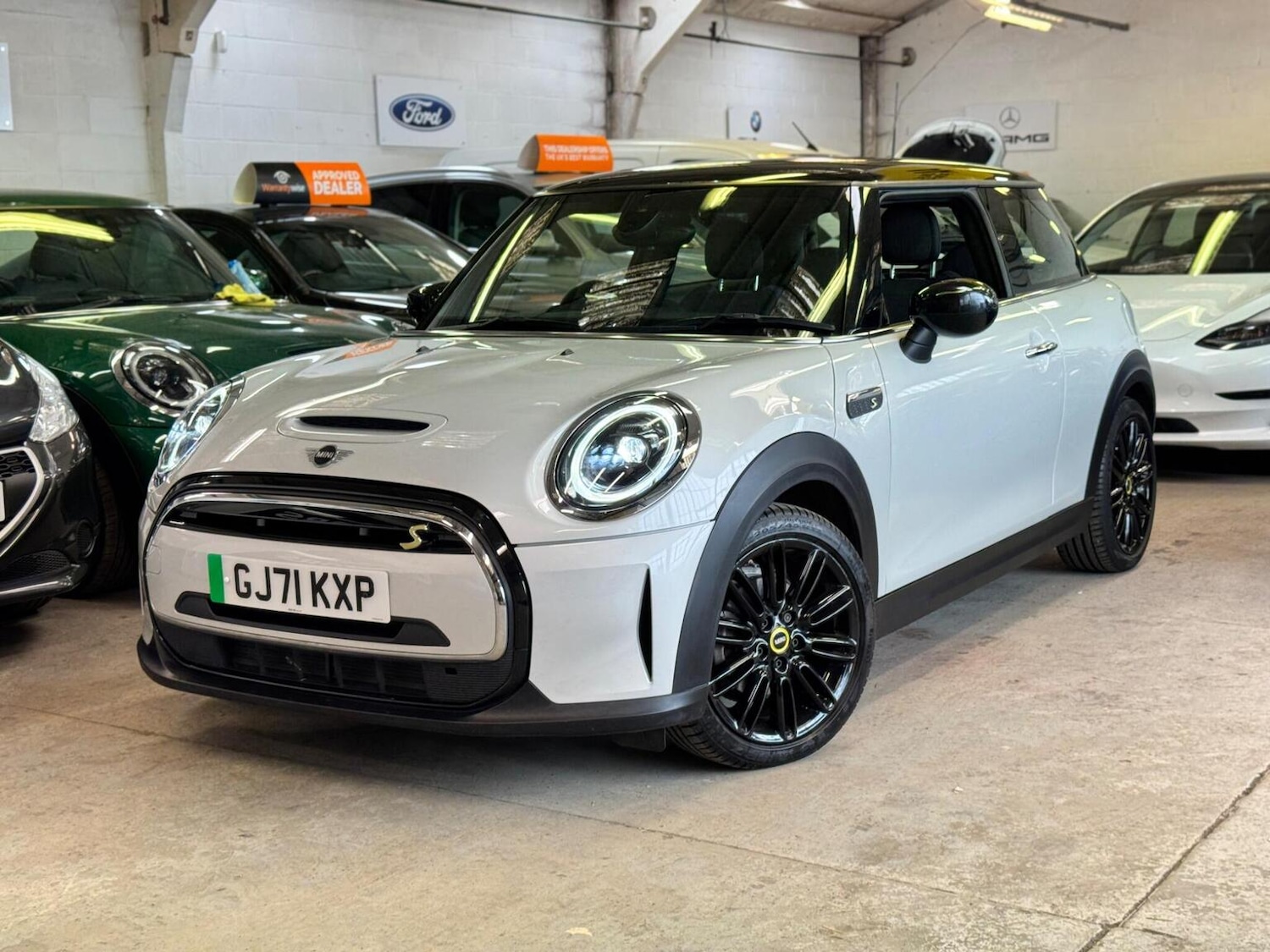 Used MINI Electric Hatch 2021 for sale - 76449733: Photo 14