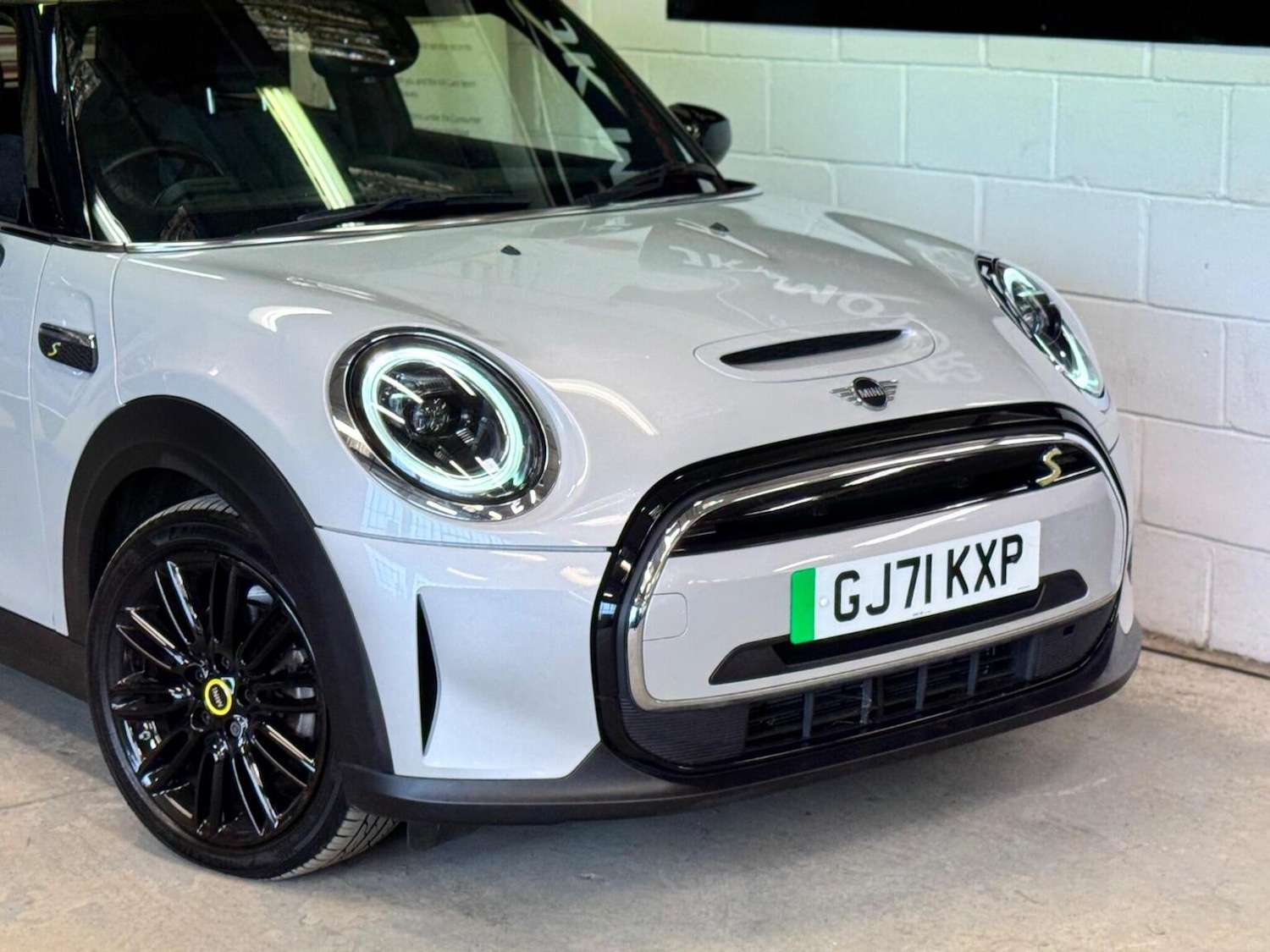 Used MINI Electric Hatch 2021 for sale - 76449733: Photo 25