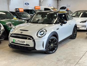 Used MINI Electric Cooper 2021 for sale - 76449733: Photo