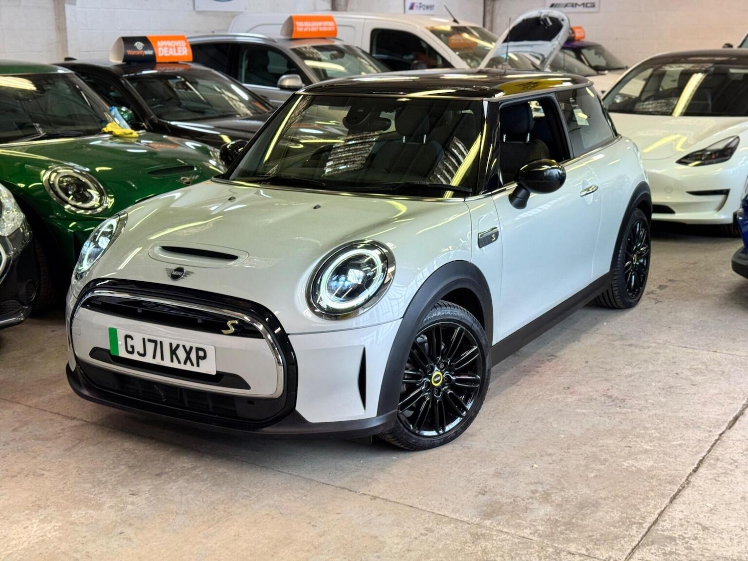 Used MINI Electric Hatch 2021 for sale - 76449733: Photo 30