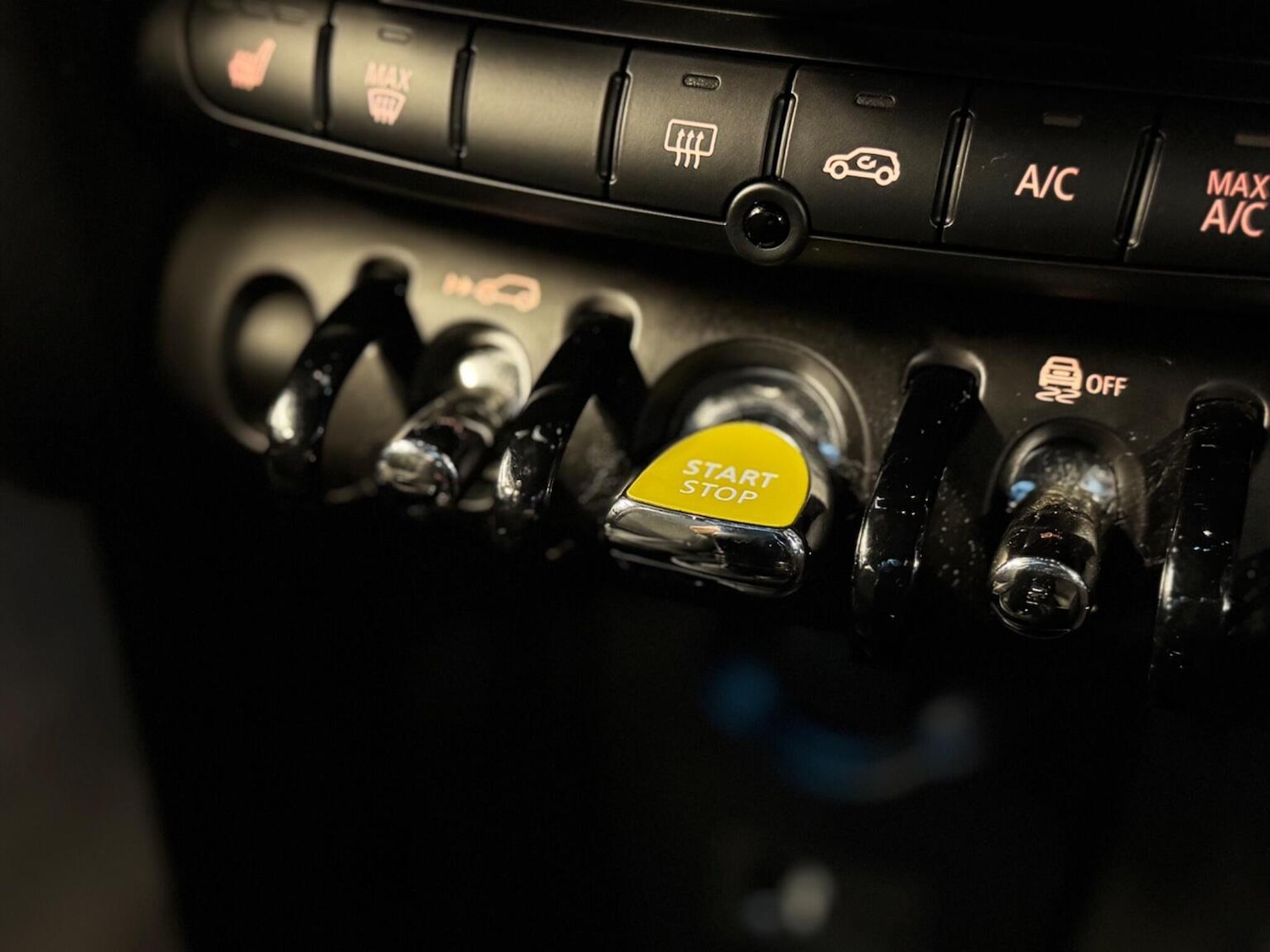 Used MINI Electric Hatch 2021 for sale - 76449733: Photo 65