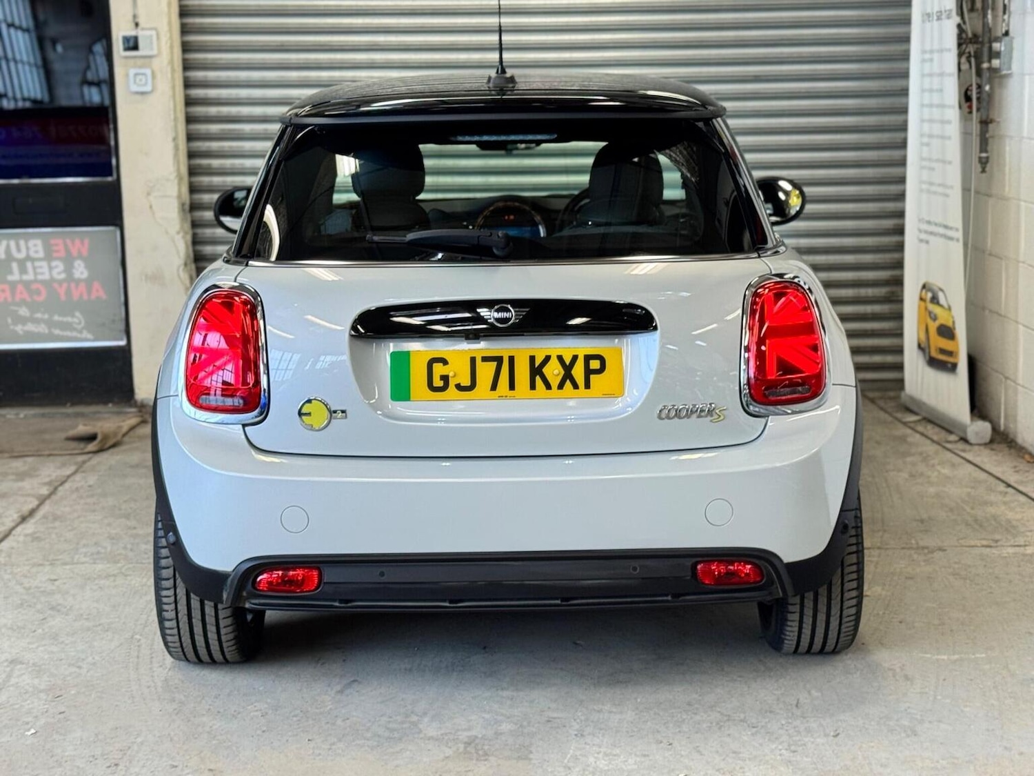 Used MINI Electric Hatch 2021 for sale - 76449733: Photo 7