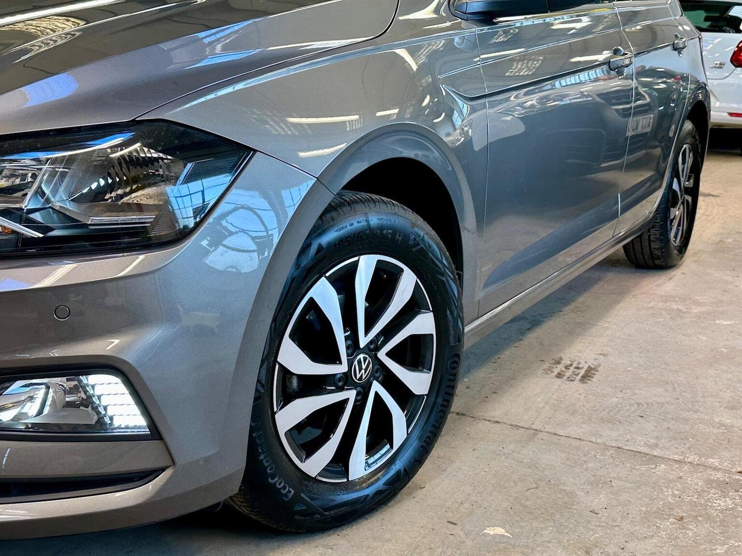 Used Volkswagen Polo 2021 for sale - 76449735: Photo 35