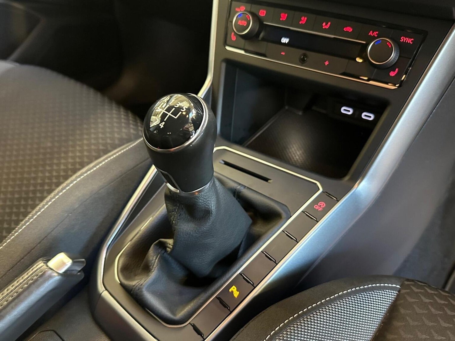 Used Volkswagen Polo 2021 for sale - 76449735: Photo 49