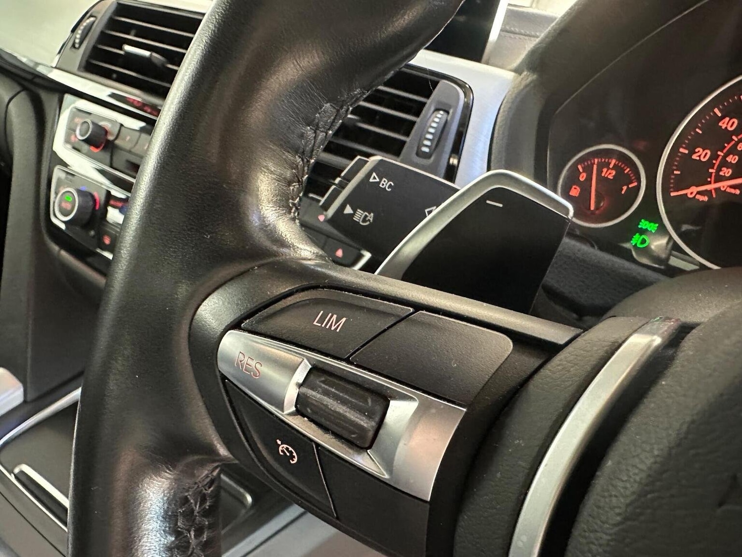 Used BMW 4 Series 2017 for sale - 76449739: Photo 53