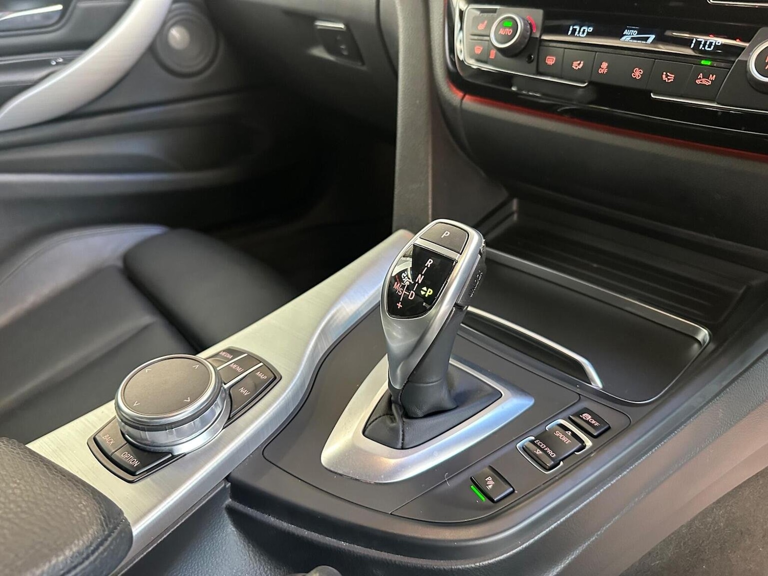 Used BMW 4 Series 2017 for sale - 76449739: Photo 54