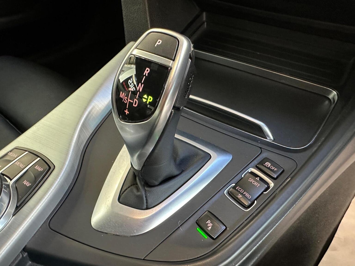 Used BMW 4 Series 2017 for sale - 76449739: Photo 56