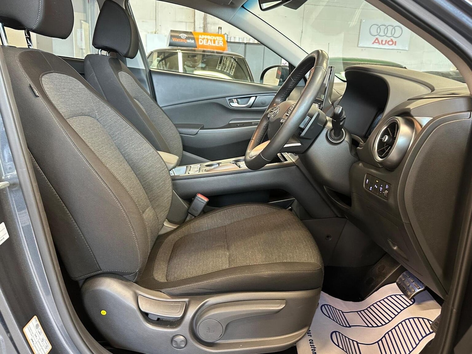 Used Hyundai KONA 2021 for sale - 76449740: Photo 10