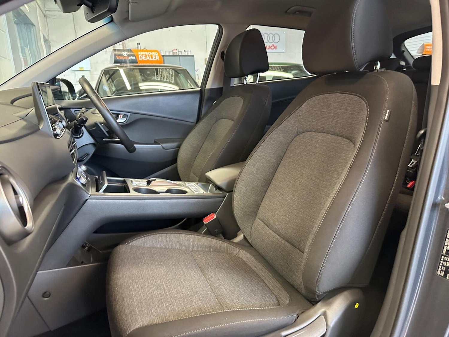 Used Hyundai KONA 2021 for sale - 76449740: Photo 65