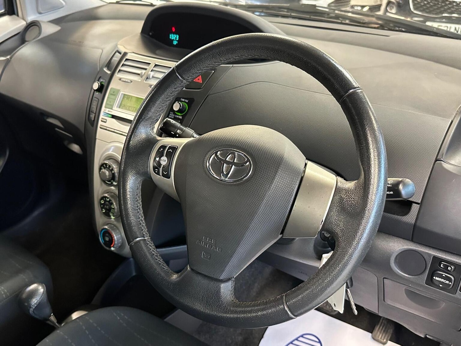 Used Toyota Yaris 2008 for sale - 76591474: Photo 36