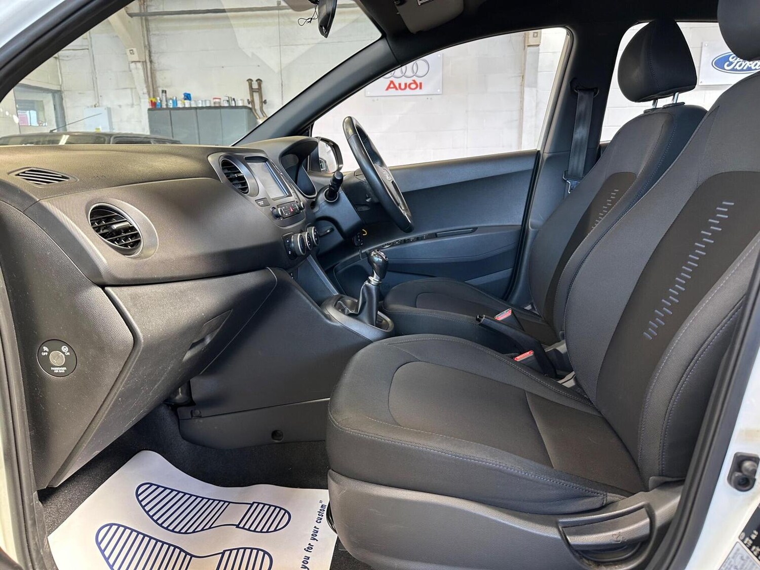 Used Hyundai i10 2018 for sale - 78064193: Photo 47