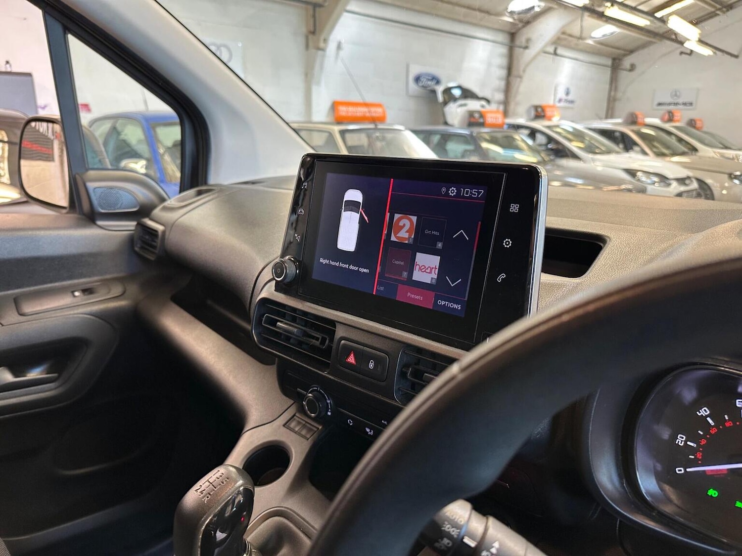 Used Citroen Berlingo 2021 for sale - 76853502: Photo 40