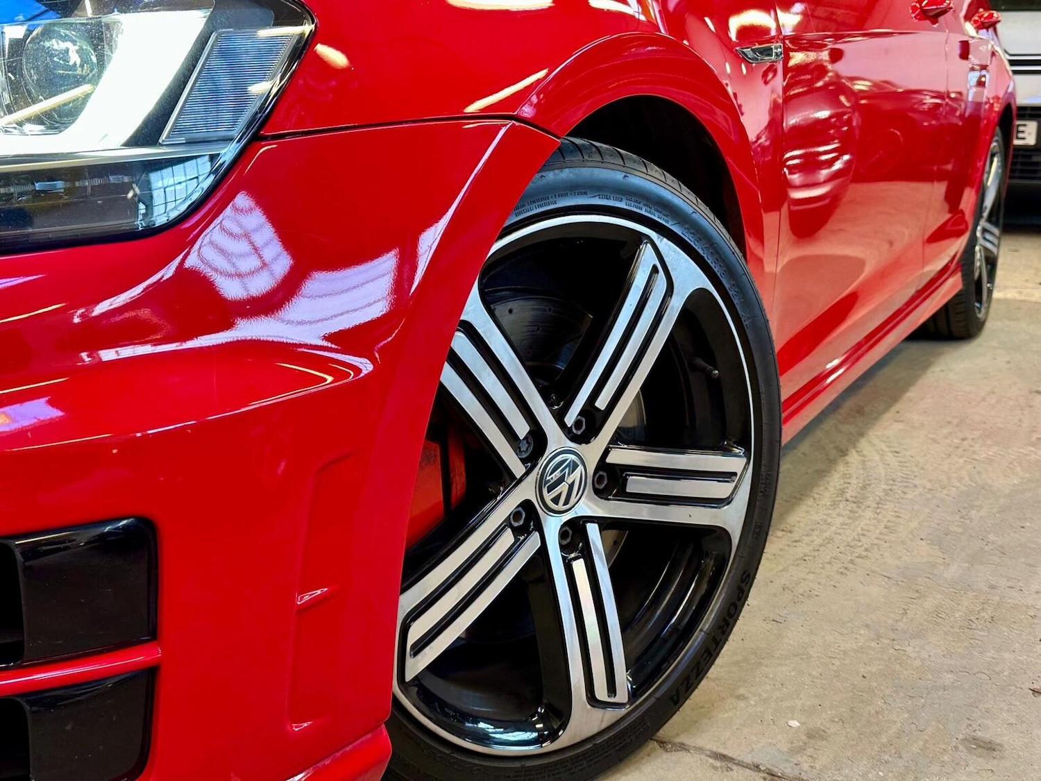 Used Volkswagen Golf 2015 for sale - 77897848: Photo 40