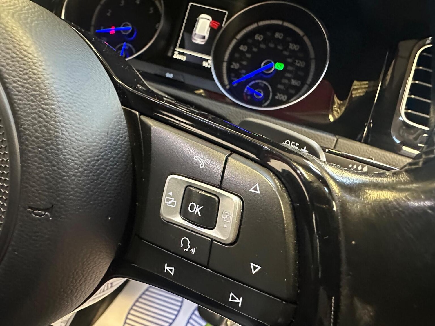 Used Volkswagen Golf 2015 for sale - 77897848: Photo 57