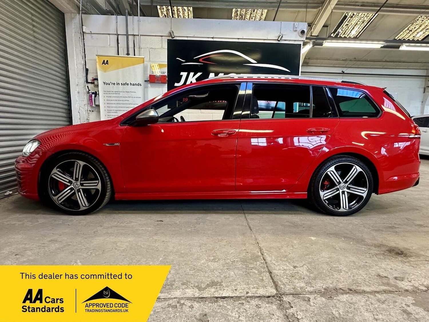 Used Volkswagen Golf 2015 for sale - 77897848: Photo 8