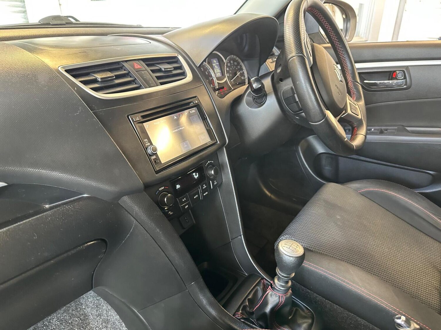 Used Suzuki Swift 2014 for sale - 78217996: Photo 12