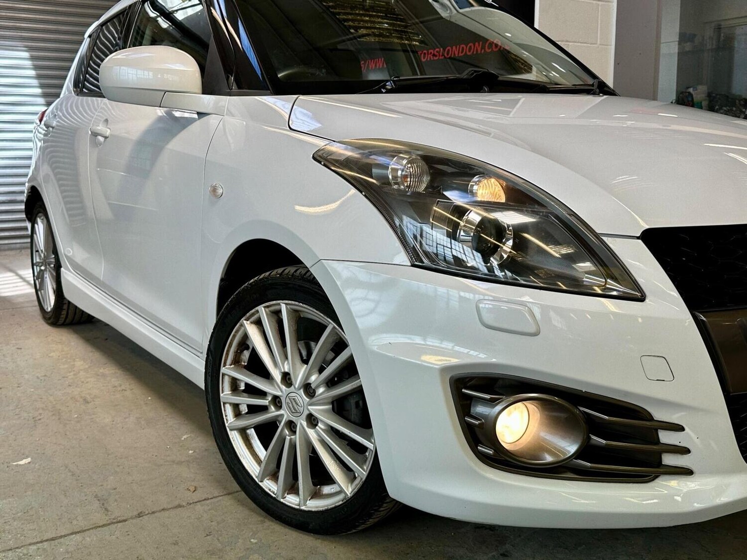 Used Suzuki Swift 2014 for sale - 78217996: Photo 30