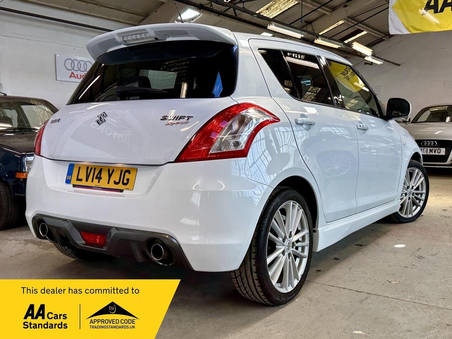 Used Suzuki Swift 2014 for sale - 78217996: Photo 4