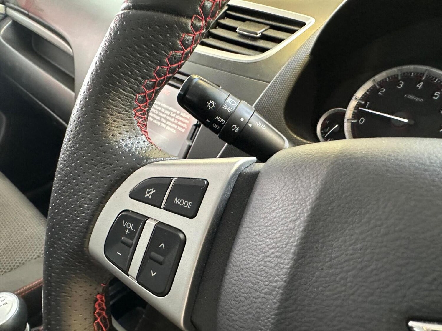 Used Suzuki Swift 2014 for sale - 78217996: Photo 47