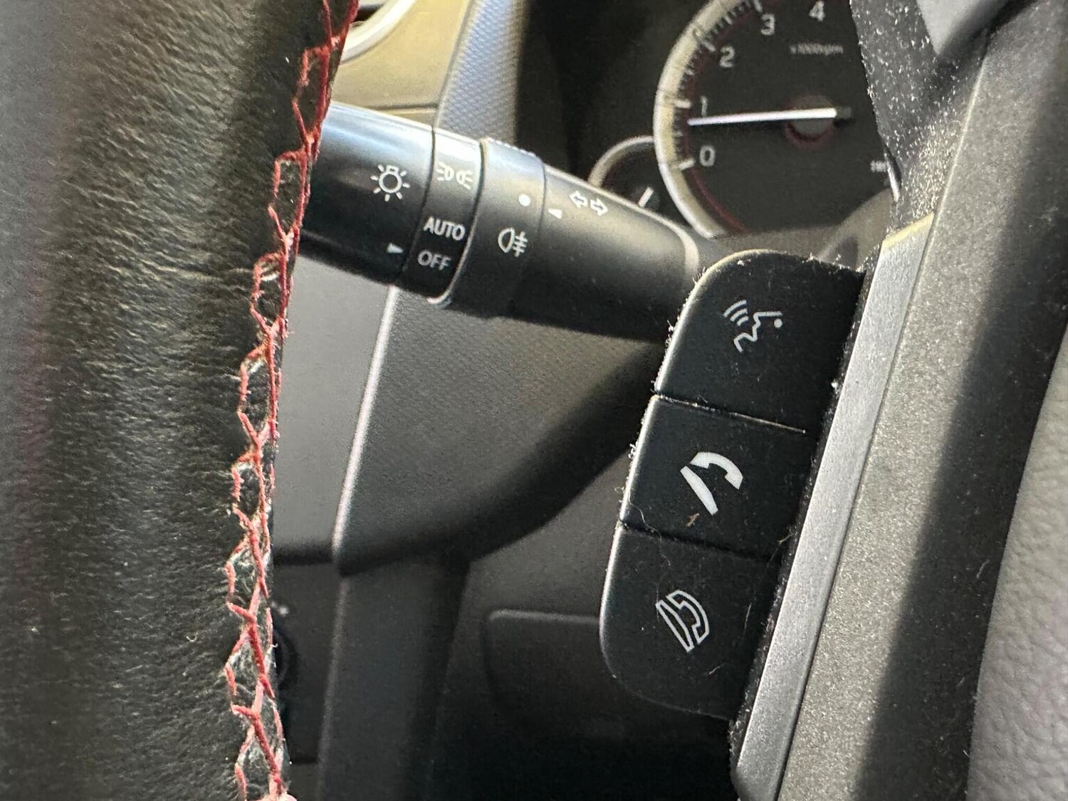 Used Suzuki Swift 2014 for sale - 78217996: Photo 56