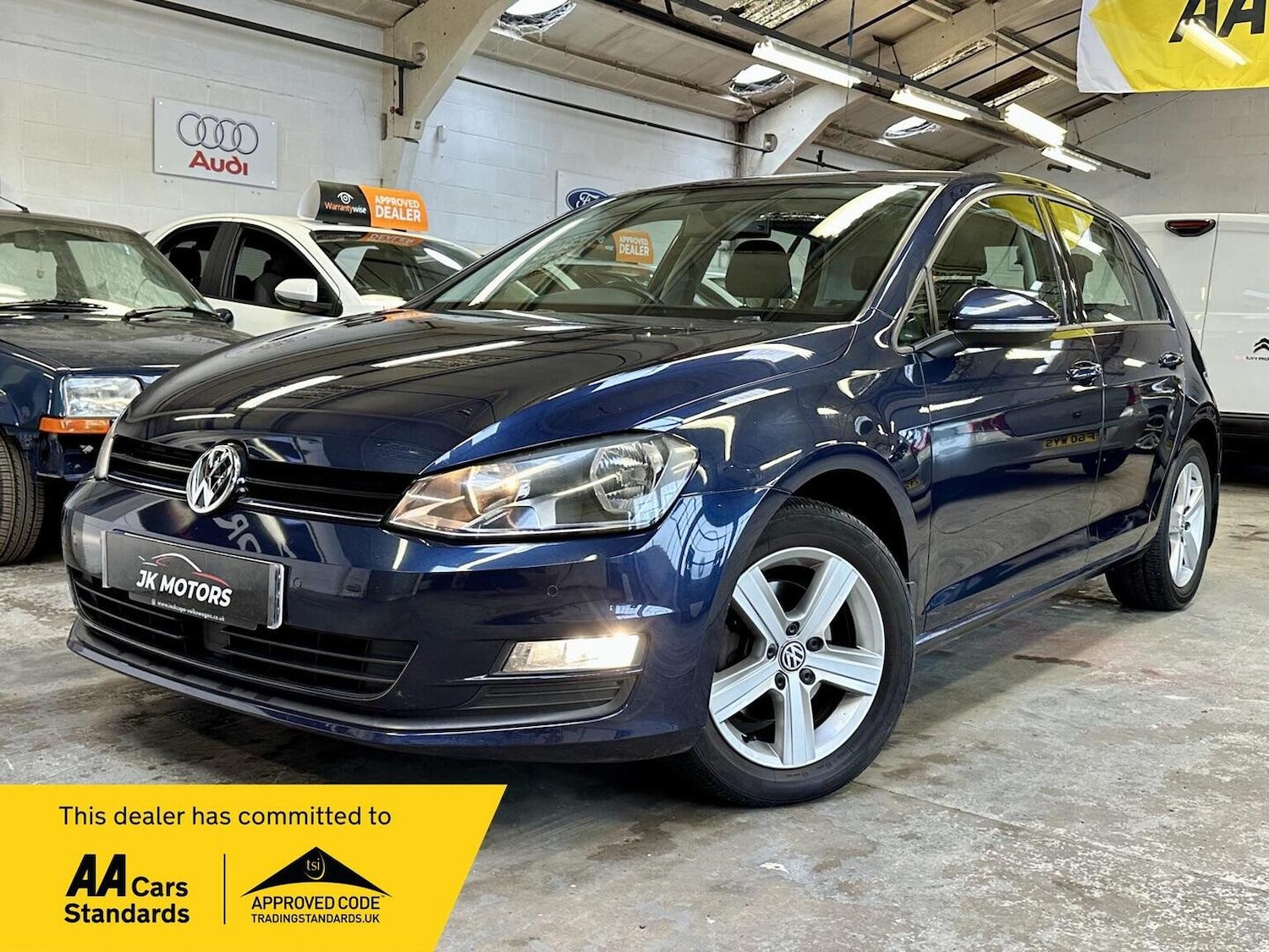 Used Volkswagen Golf 2015 for sale - 77635340: Photo 2