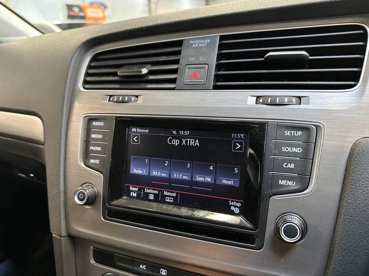 Used Volkswagen Golf 2015 for sale - 77635340: Photo 52