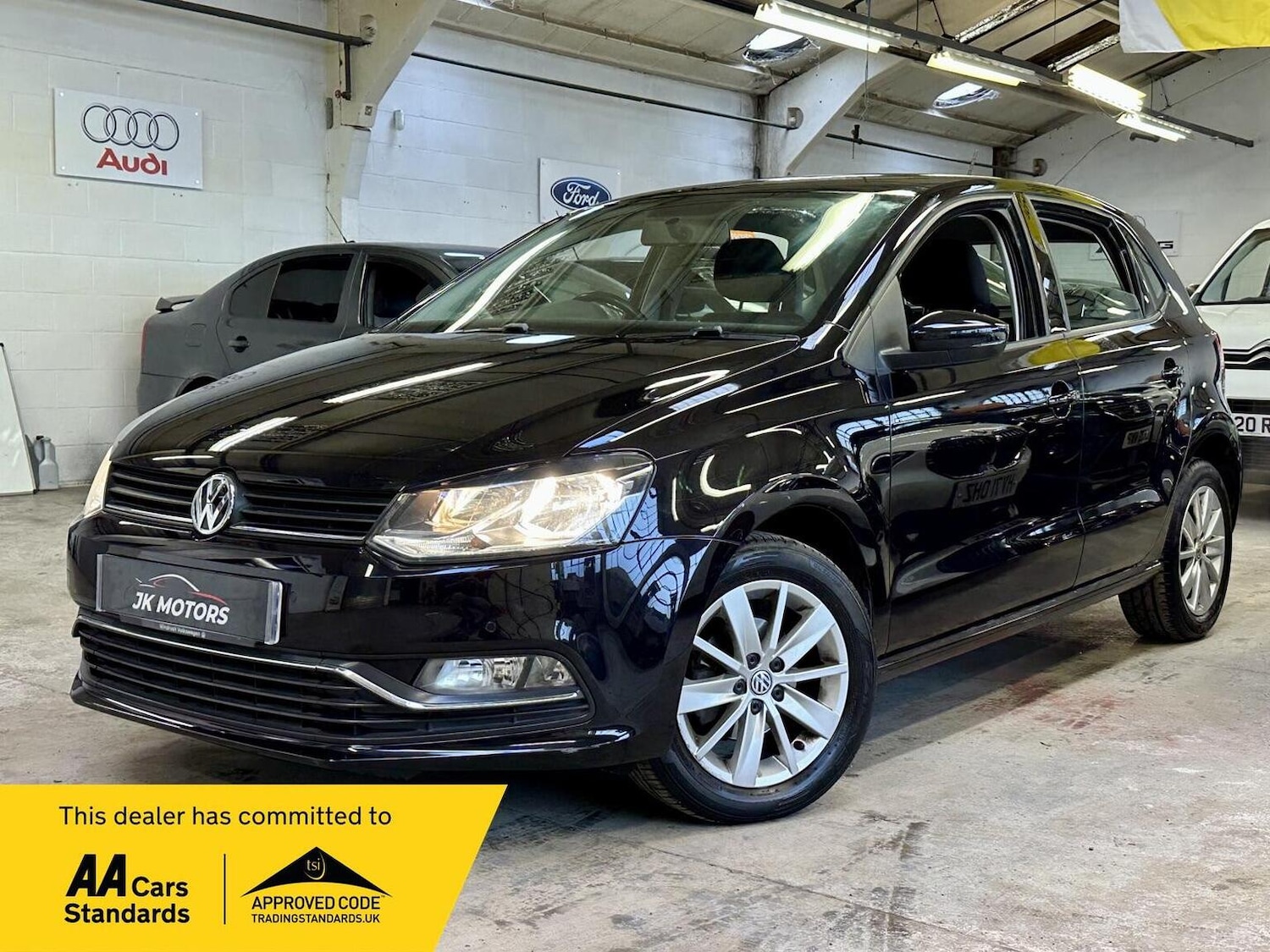 Used Volkswagen Polo 2016 for sale - 77319837: Photo 2