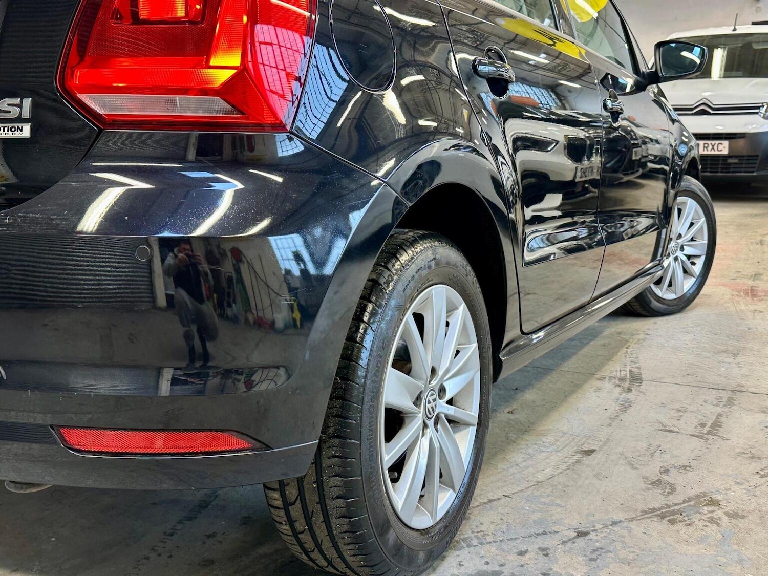 Used Volkswagen Polo 2016 for sale - 77319837: Photo 24