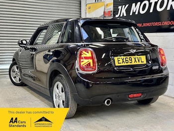 Used MINI Hatch 2019 for sale - 78944826: Photo