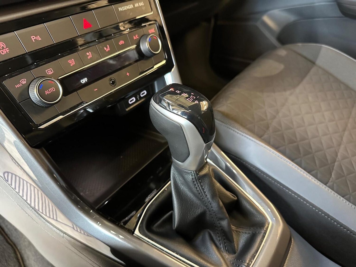 Used Volkswagen T-Cross 2021 for sale - 76449723: Photo 58